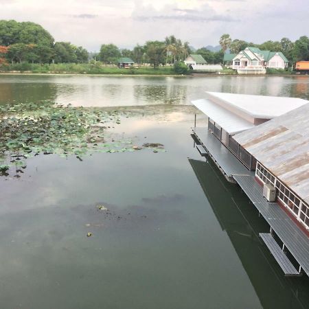 Tamarind Guesthouse Kanchanaburi City Exterior photo