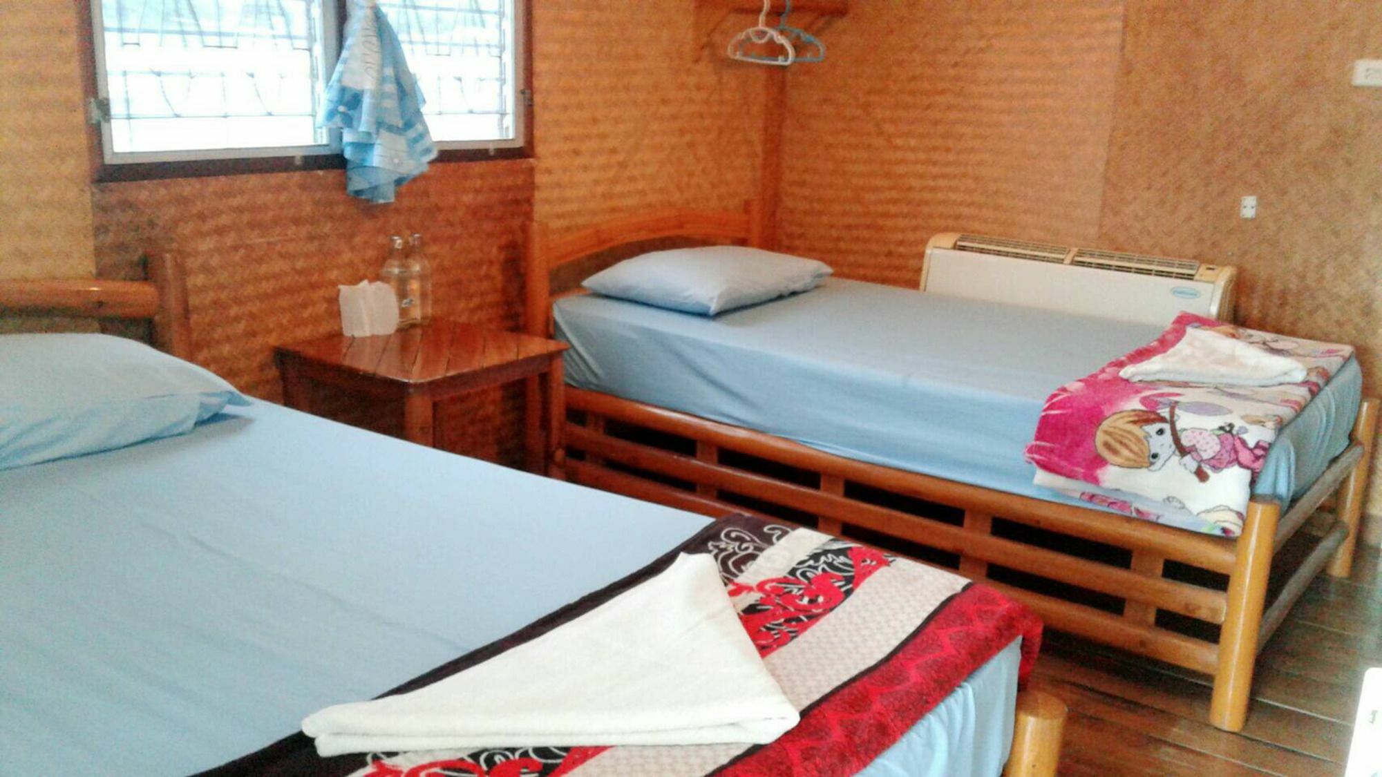 Tamarind Guesthouse Kanchanaburi City Exterior photo