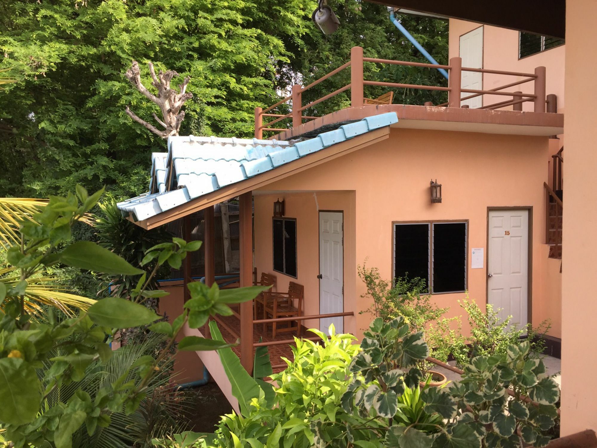 Tamarind Guesthouse Kanchanaburi City Exterior photo